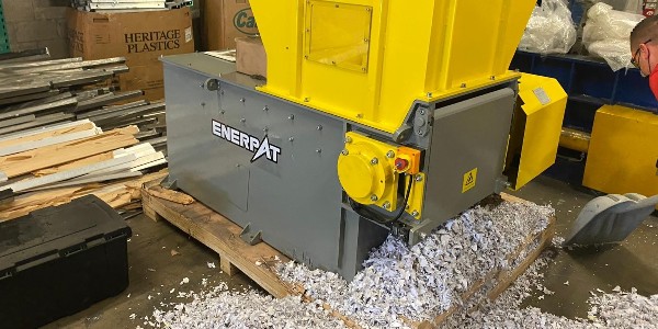 多功能塑料破碎機日常維護做的好 維修費用才能少！