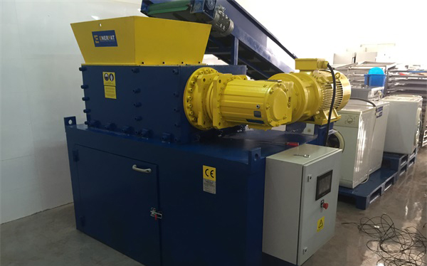 德國(guó)拜爾定制固廢破碎設(shè)備案例