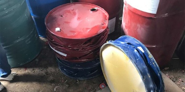 油桶壓扁機廠家哪個好？怎么選？