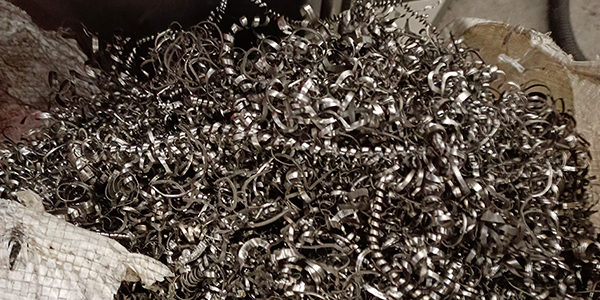 金屬刨花撕碎機，工業級破碎，助力資源再生