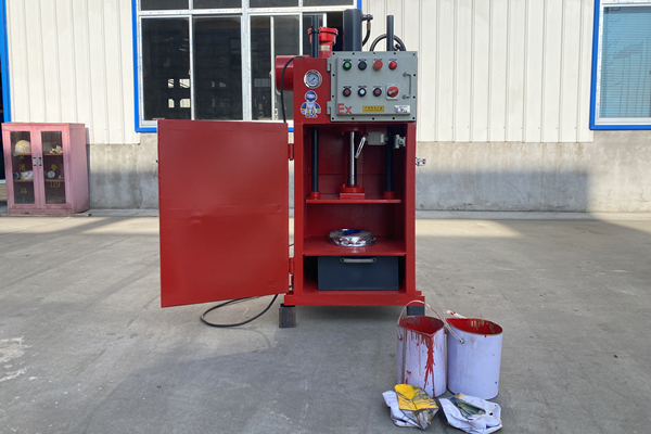 東莞某機電設備公司定制油漆桶壓扁機案例 東莞某機電設備公司定制油漆桶壓扁機案例