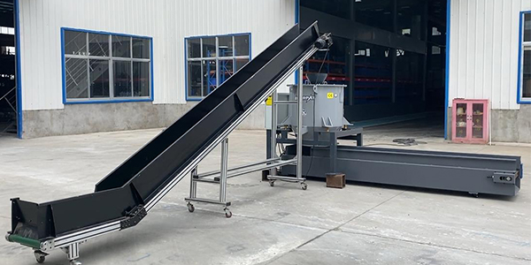 機加工切削油殘留如何處理？看鋁屑甩油機大展身手