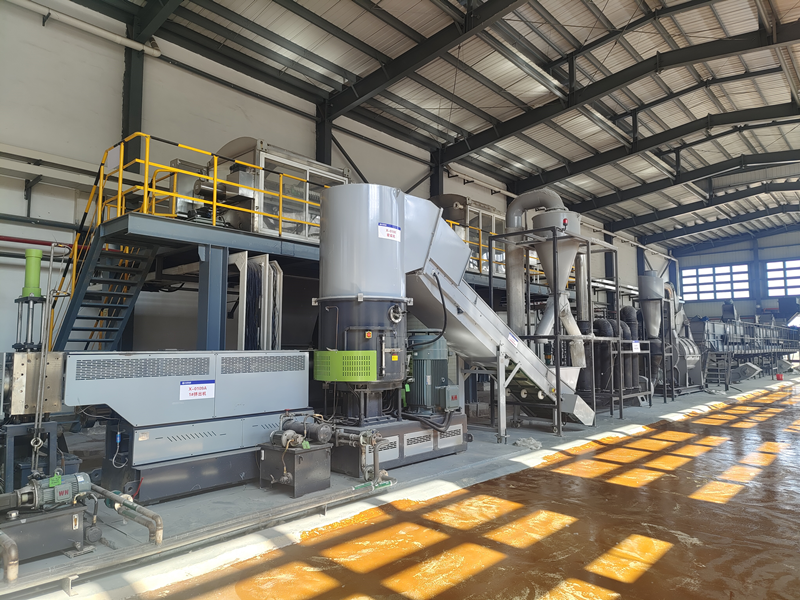 華友鈷業與恩派特定制噸包袋破碎清洗造粒線案例 華友鈷業與恩派特定制噸包袋破碎清洗造粒線案例