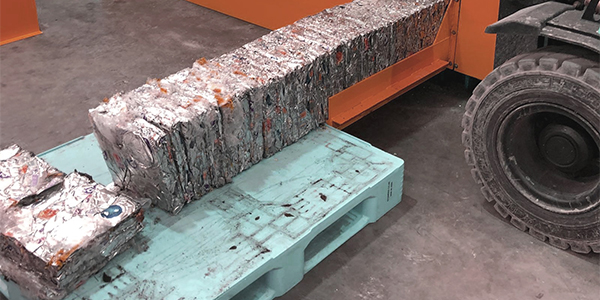 沖壓廢料難處理，壓縮打包就用廢金屬壓塊機