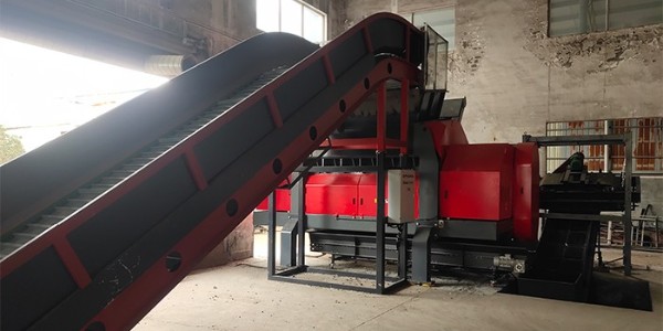 廢舊薄膜撕碎機(jī)怎么使用？正確使用延長(zhǎng)壽命